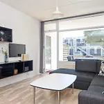 4 Person On In Apartman Glesborg