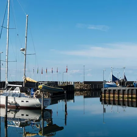 4 Person On In Appartement Glesborg