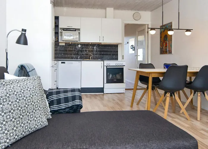 4 Person On In Apartment